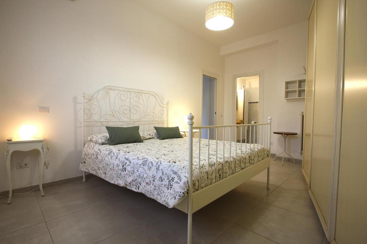 Piramide Holiday House Roma Exterior foto