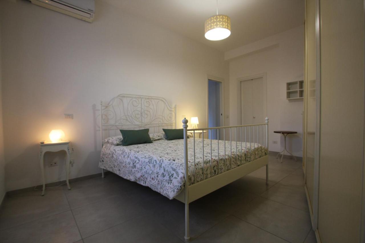 Piramide Holiday House Roma Exterior foto
