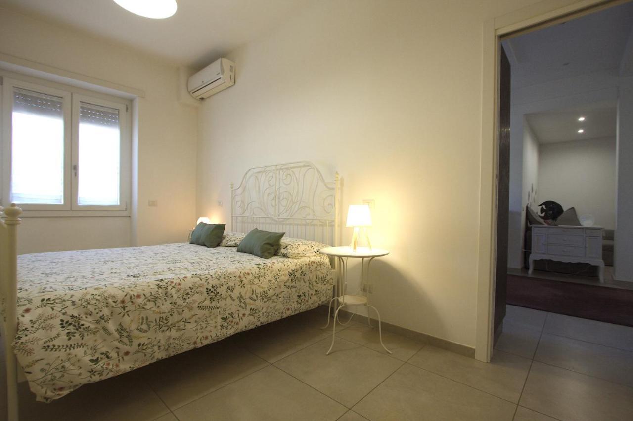 Piramide Holiday House Roma Exterior foto